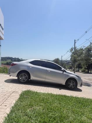 TOYOTA COROLLA 1.8 GLI UPPER 16V FLEX 4P AUTOMÁTICO